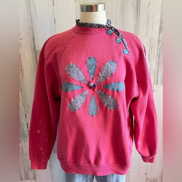 Vintage Tops - Vintage Floral Appliqué Cottagecore DIY Grunge Sweatshirt XL Hanes‎ Her Way